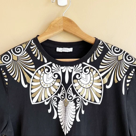 VERSACE Men’s Black Fitted Tee Size Small Short Sleeve - Picture 3 of 8